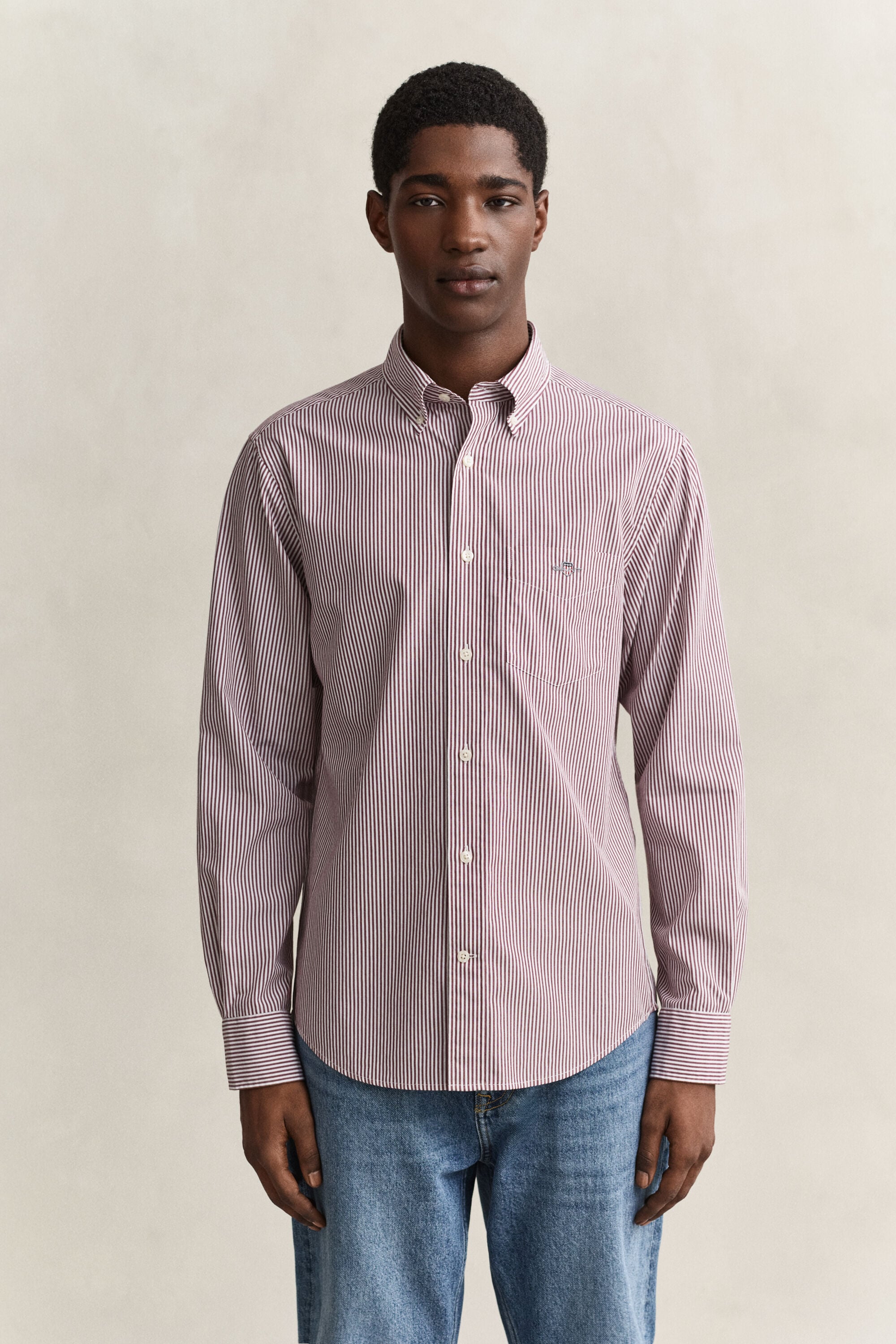 Chemise regular en popeline à rayures classique