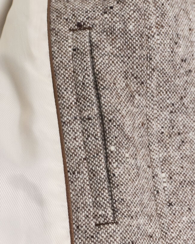 Veste en laine avec col contrastant