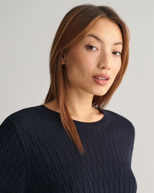 Pull ras du cou à manches courtes Textured