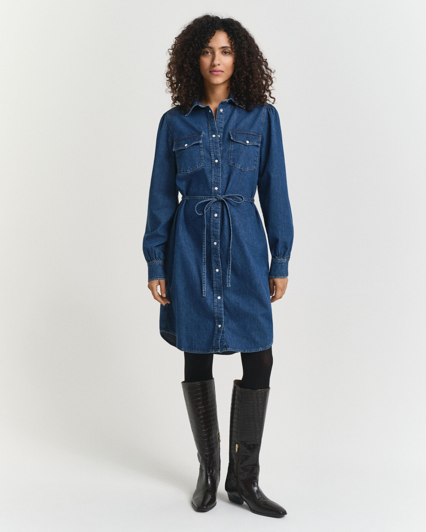 Robe en denim à manches bouffantes