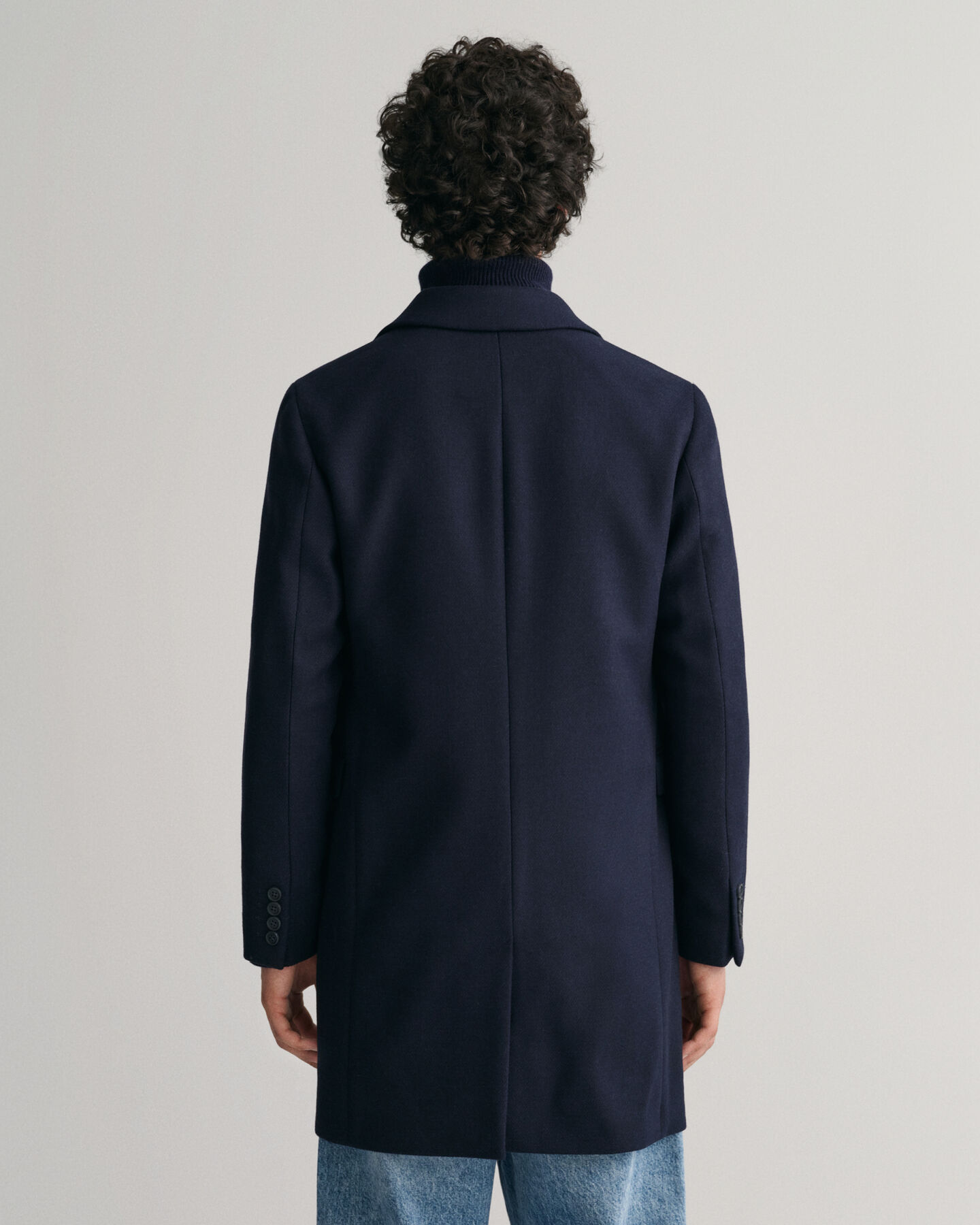 Pardessus ajusté en laine classique