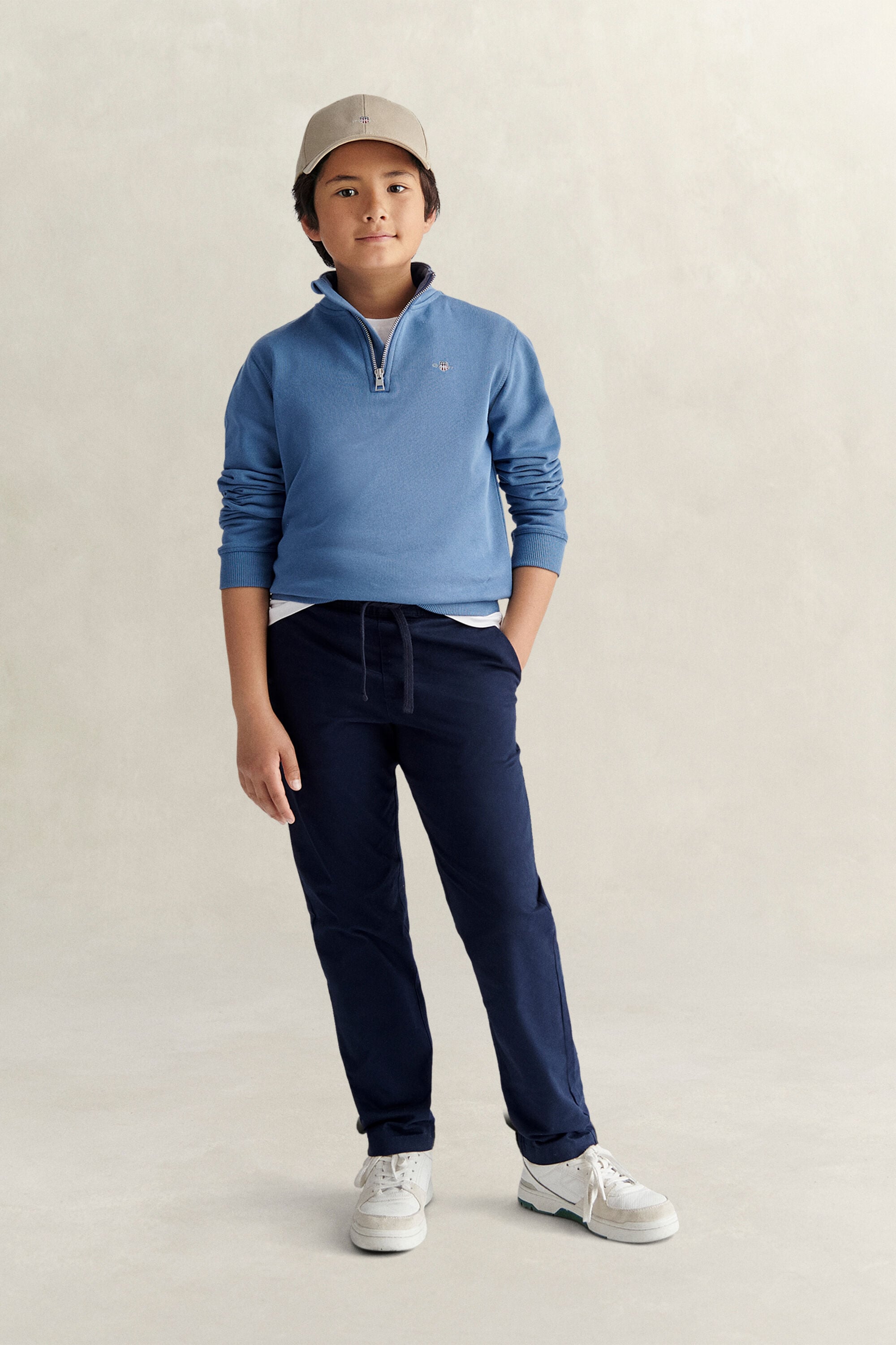 Sweat-shirt à demi-zip avec écusson Ado Garçon