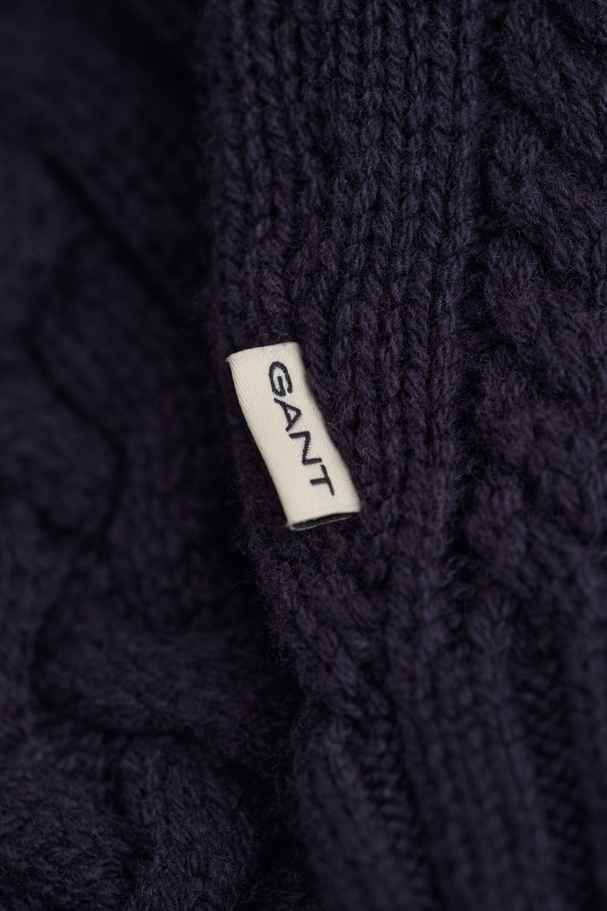 Pull col roulé en laine mélangée