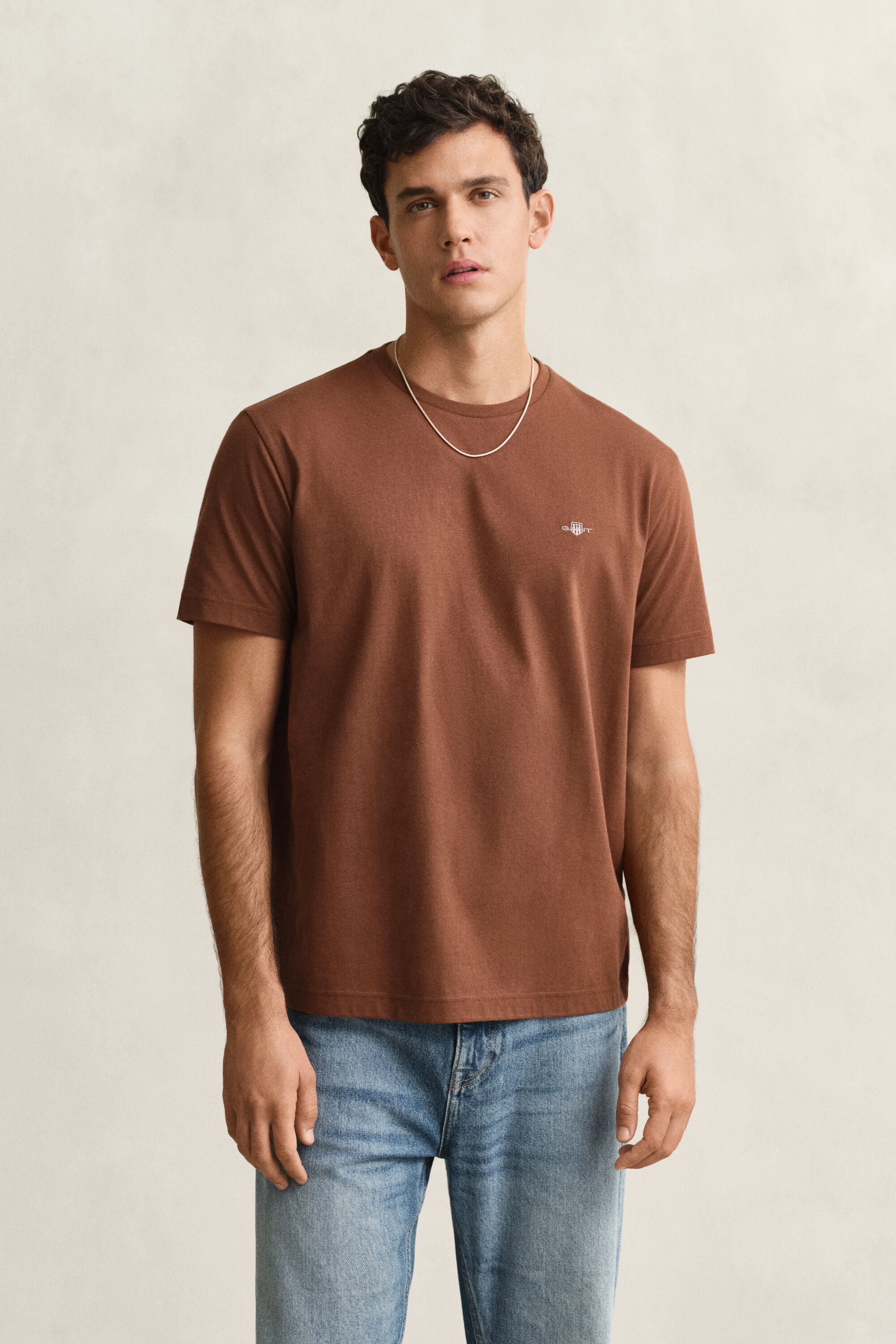 T-shirt coupe regular Shield