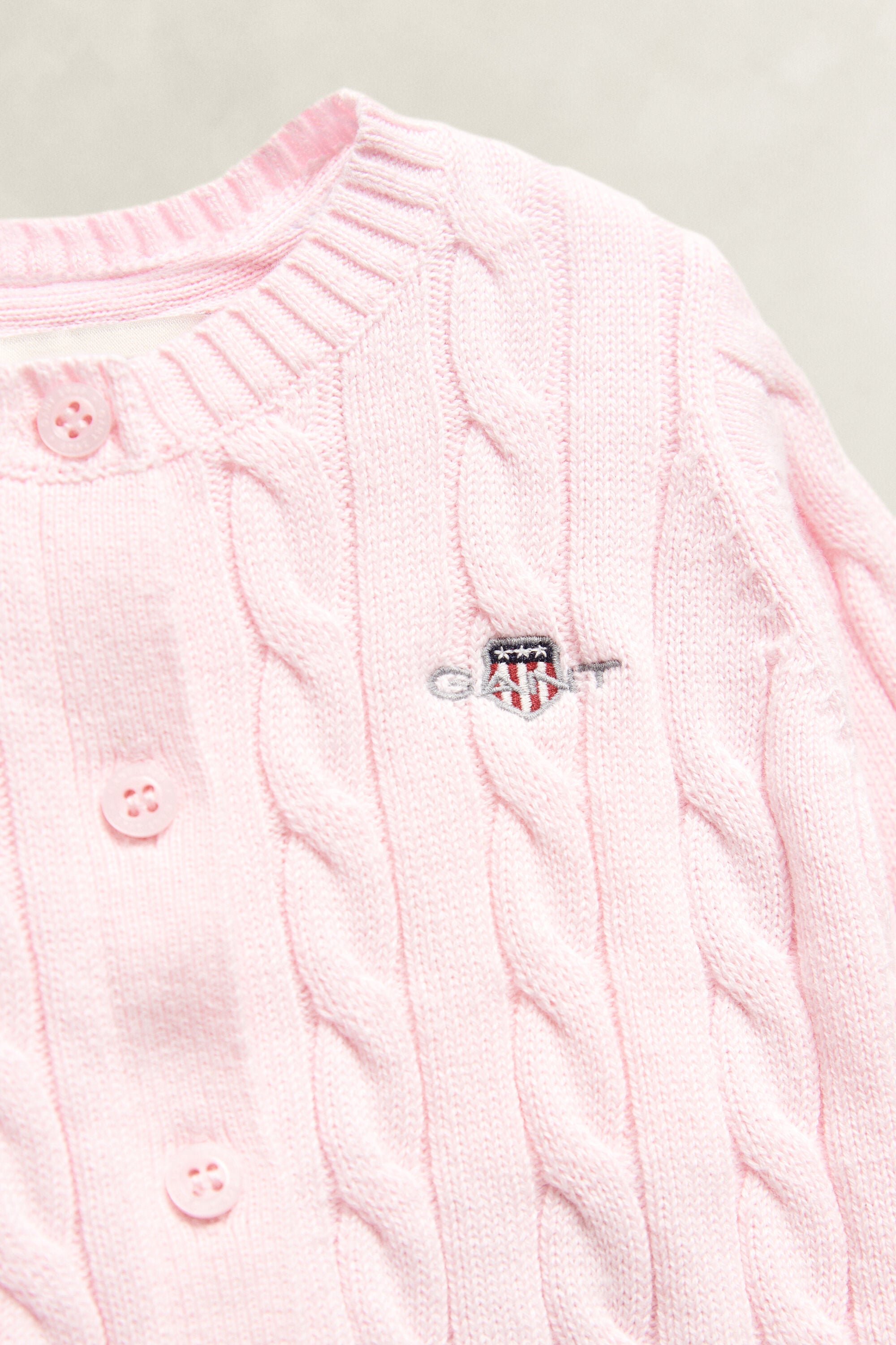 Cardigan en maille torsadée avec écusson Bébé