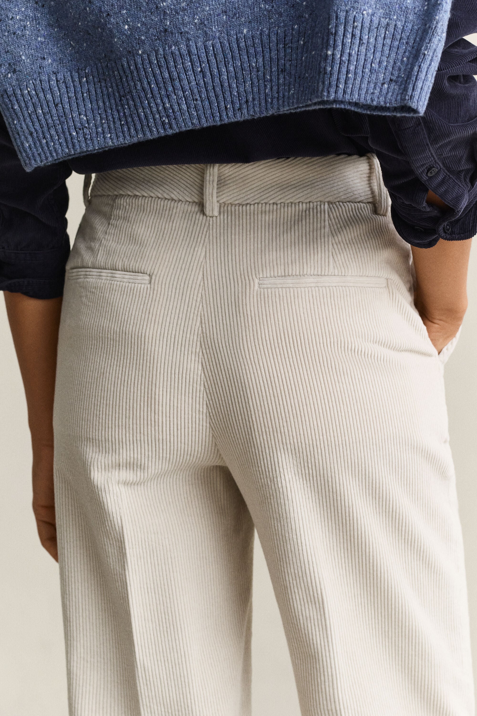 Pantalon habillé en velours côtelé