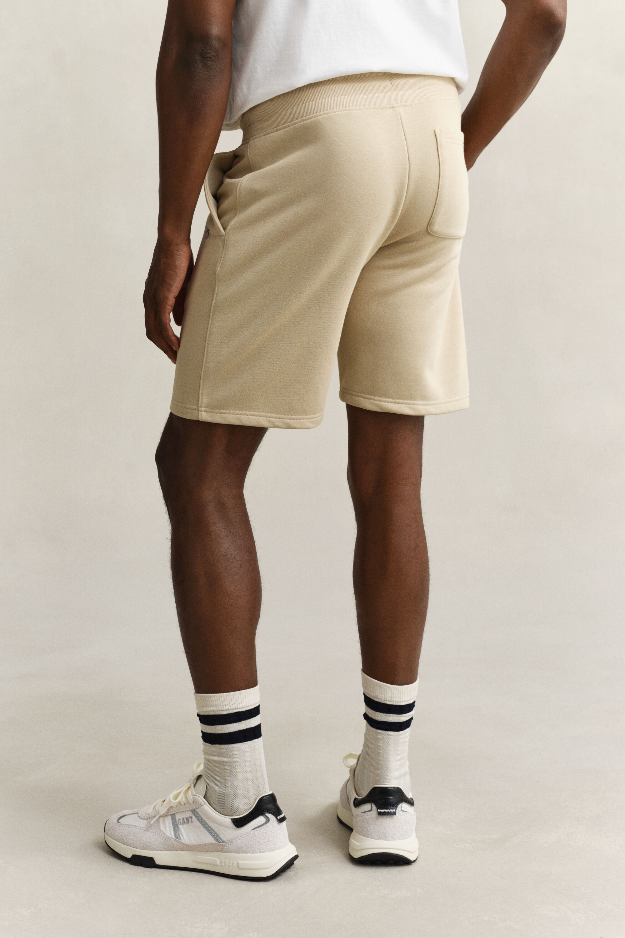 Short de sport Shield