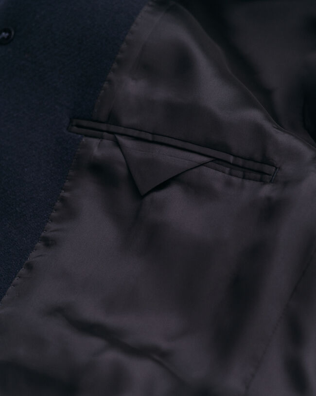 Pardessus ajusté en laine classique