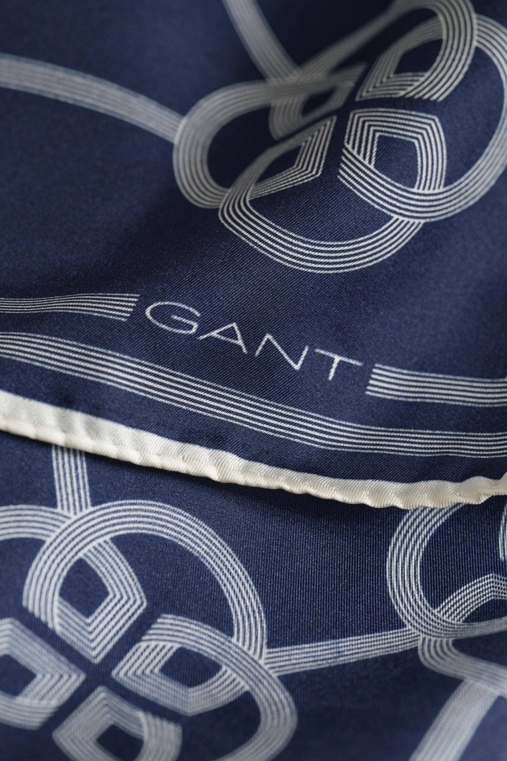 Foulard en soie à imprimé monogramme