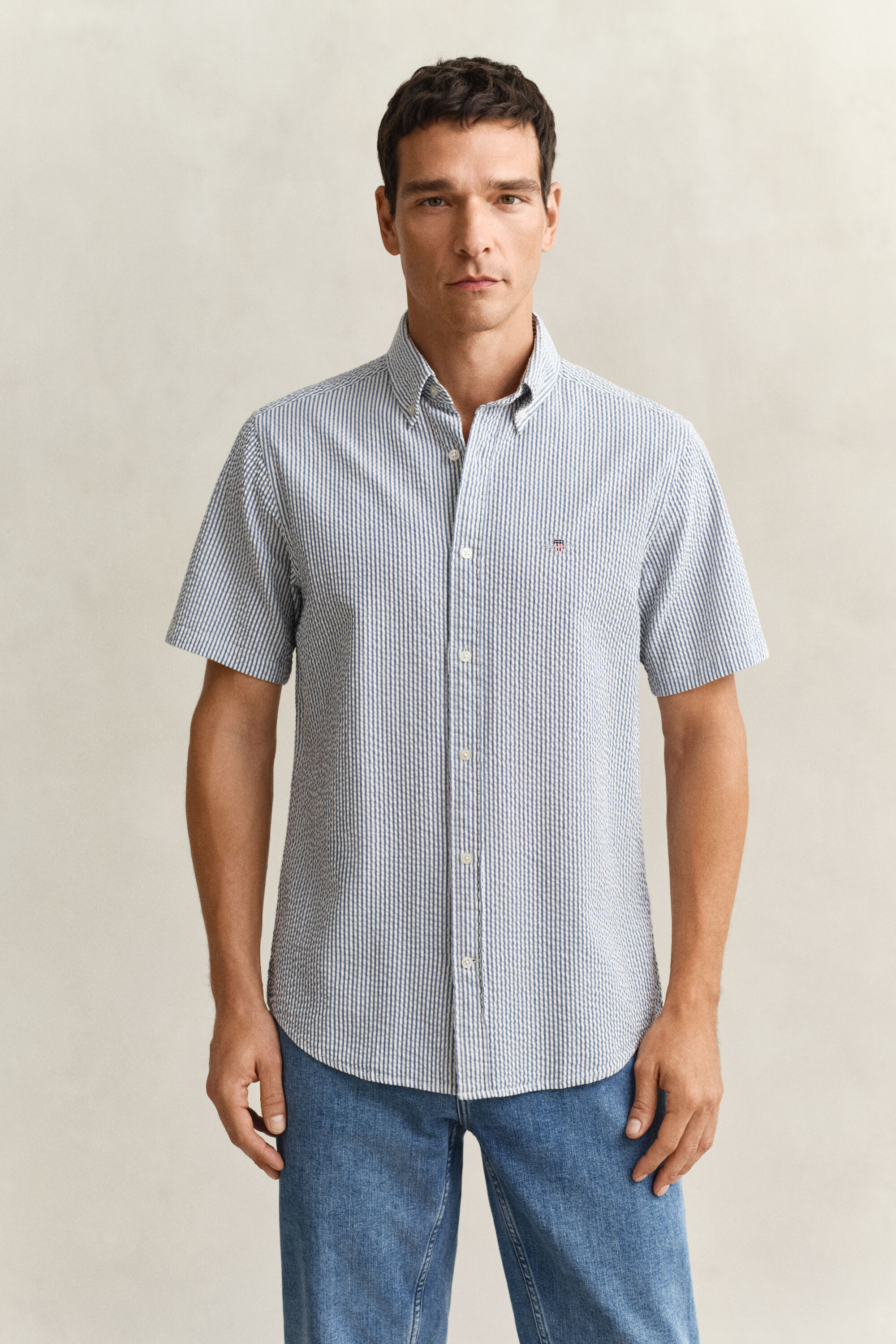 Chemise à manches courtes en seersucker à rayures
