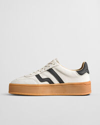 Baskets en daim et cuir Cuzmani