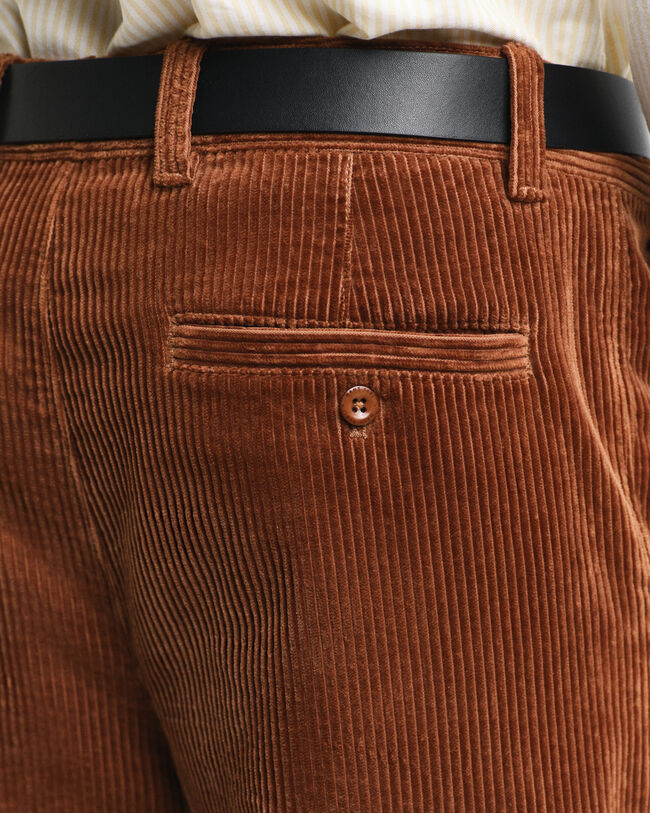 Pantalon relaxed fit en velours à côtes larges