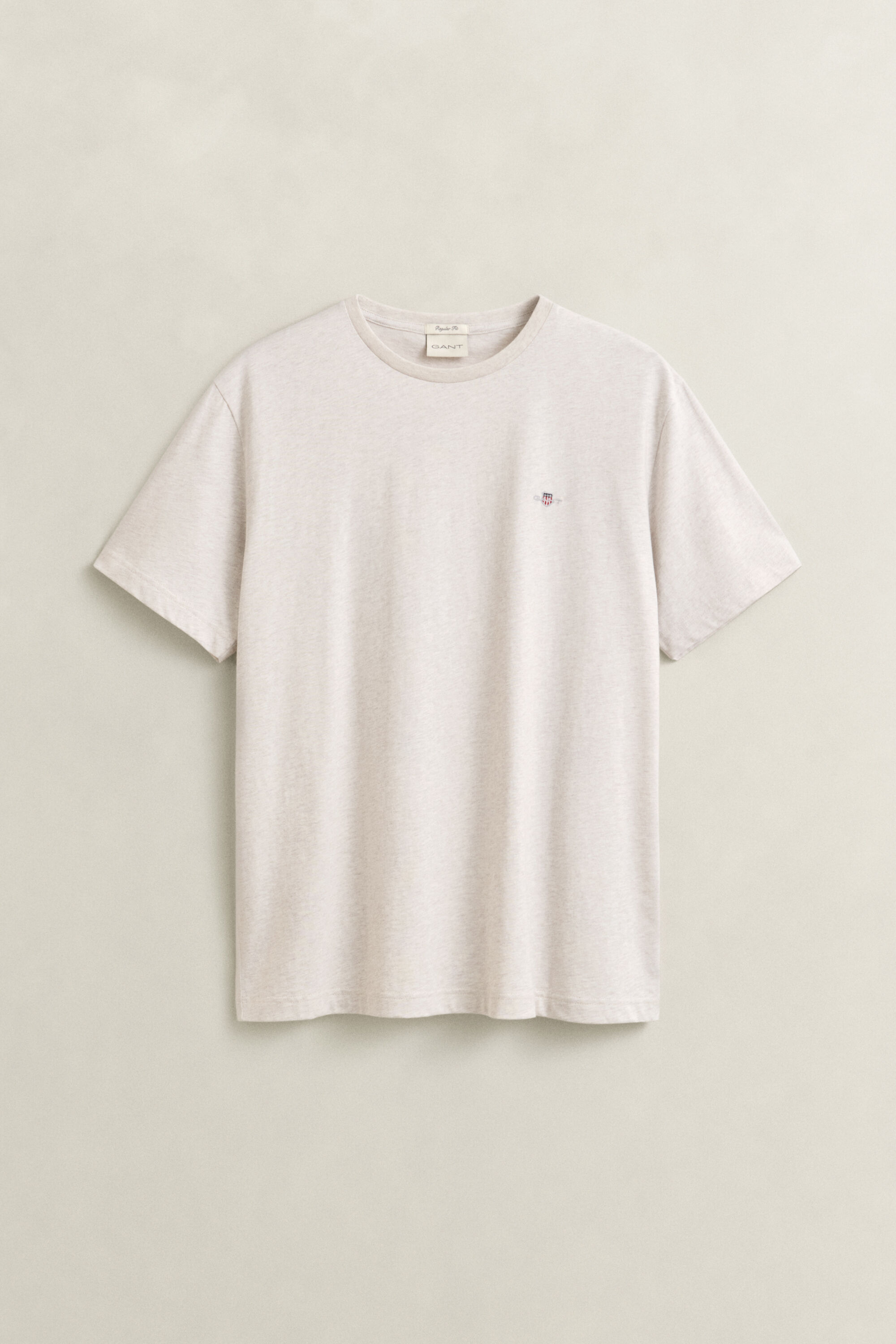 T-shirt coupe regular avec écusson