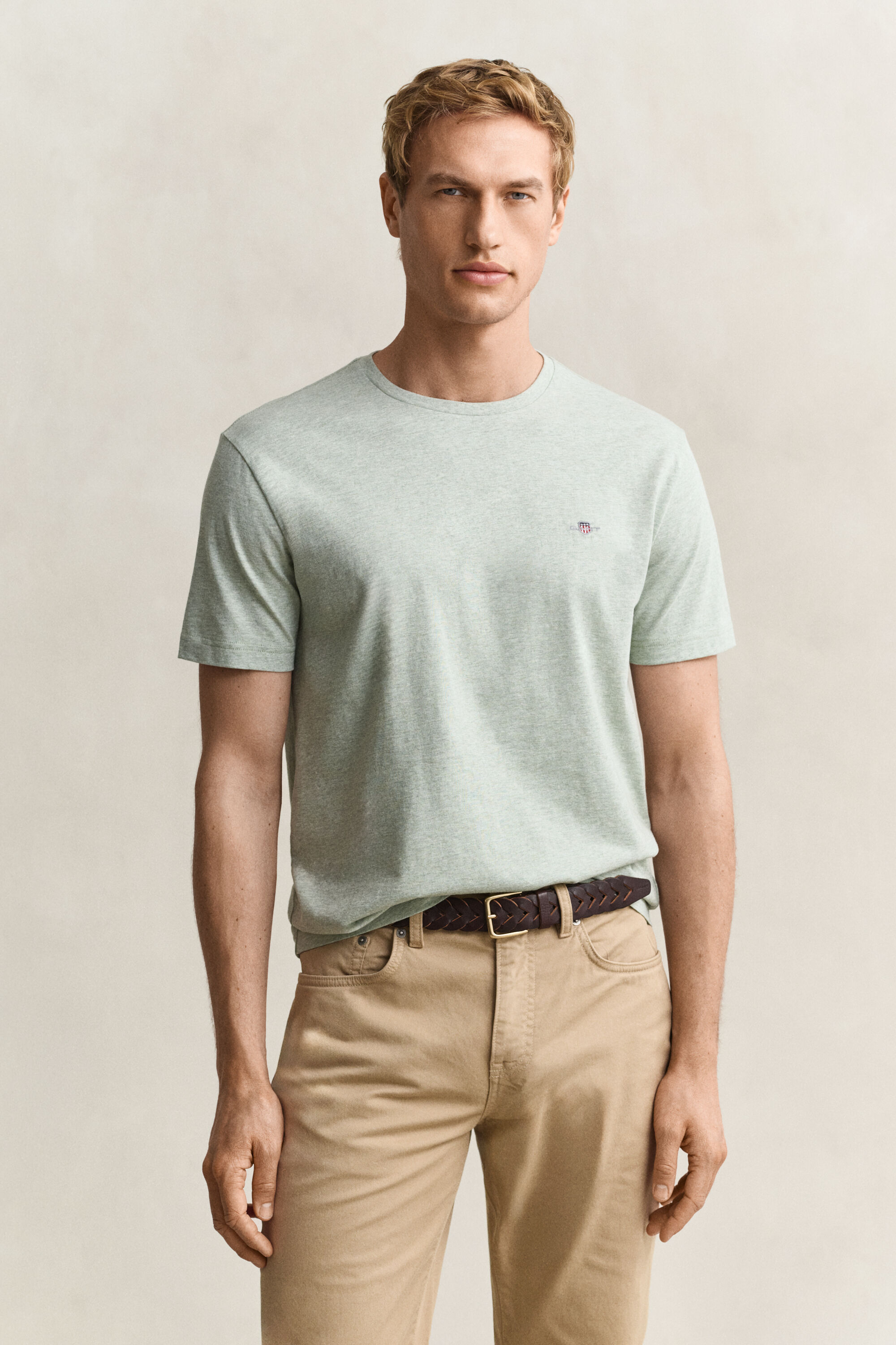 T-shirt regular avec écusson