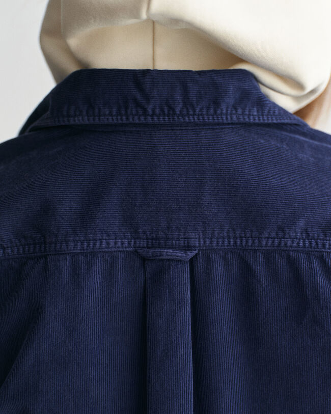 Chemise regular fit en velours côtelé