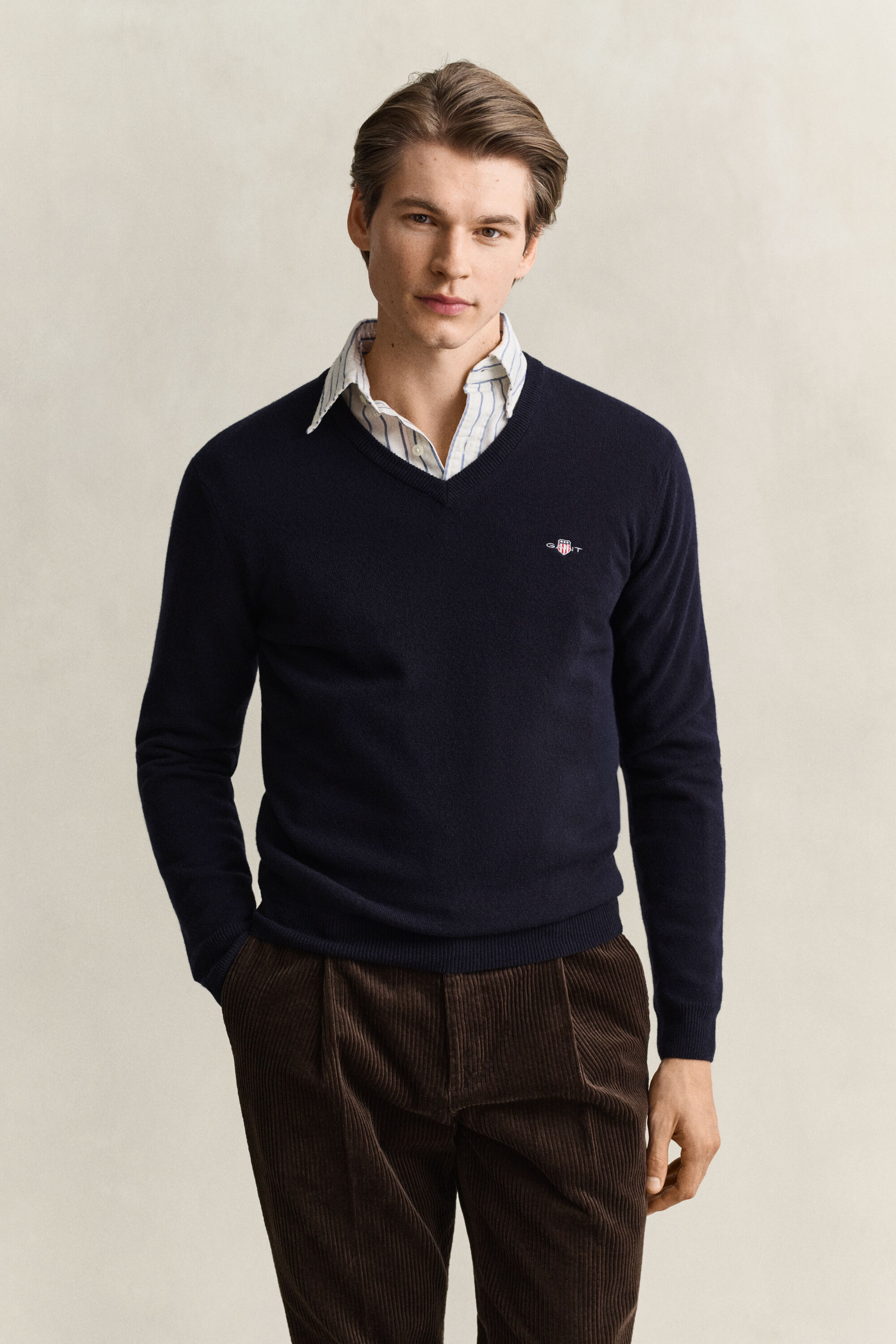 Pull col V en laine d’agneau