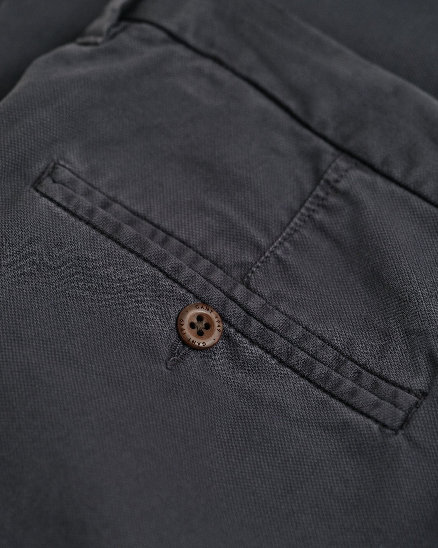 Pantalon chino slim fit en tissu armuré Structured