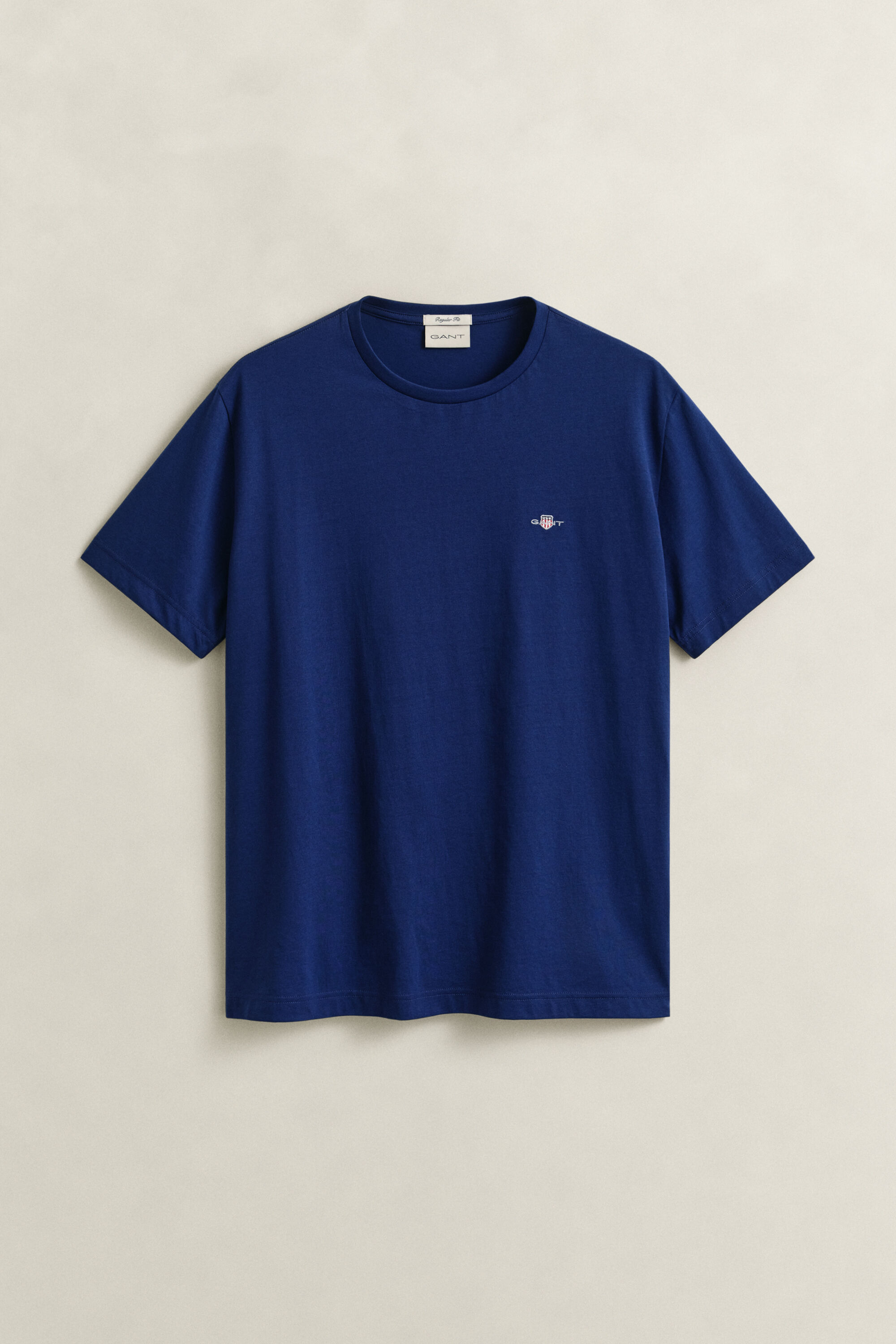 T-shirt coupe regular Shield