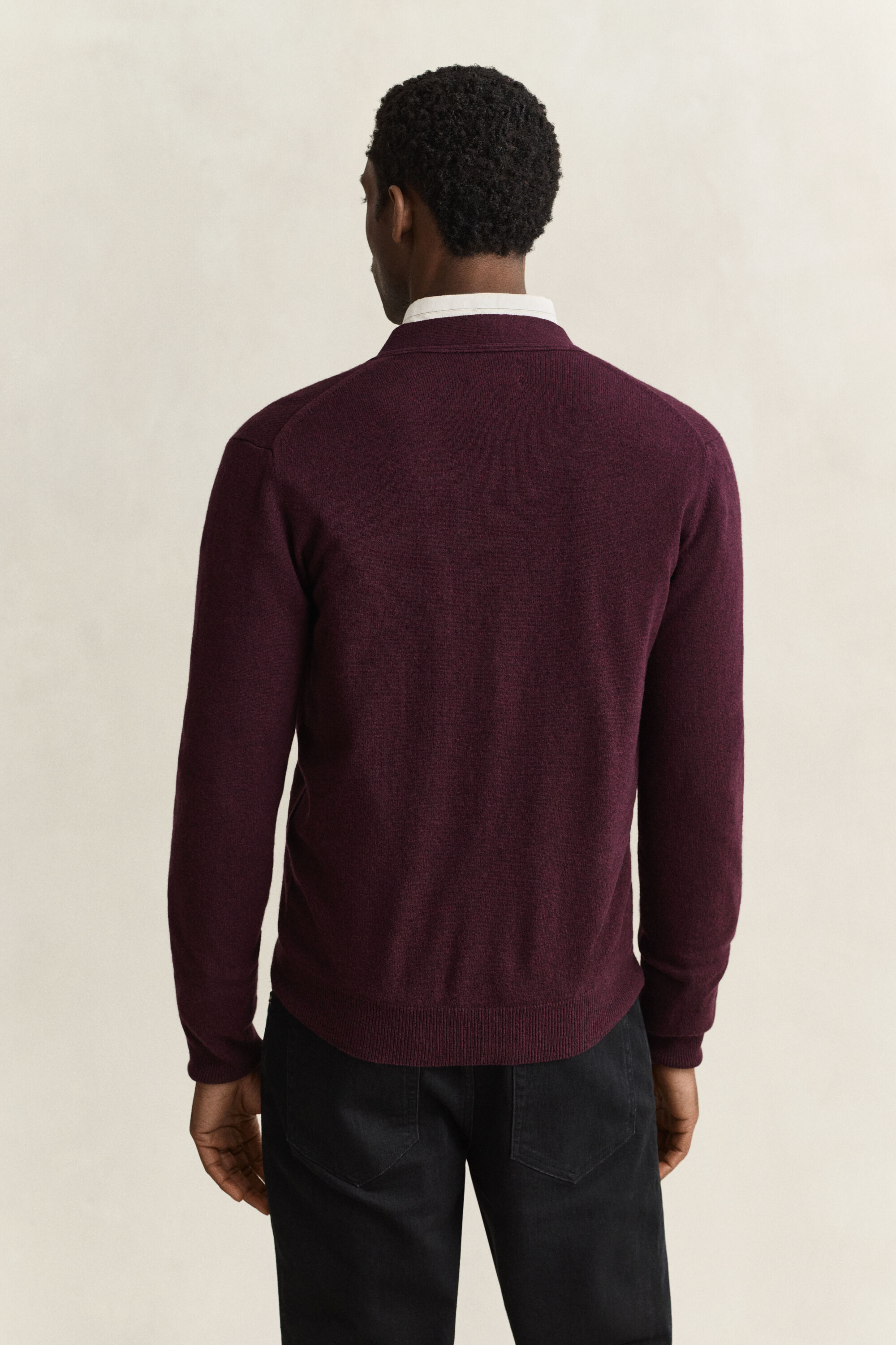 Cardigan col V en laine d’agneau
