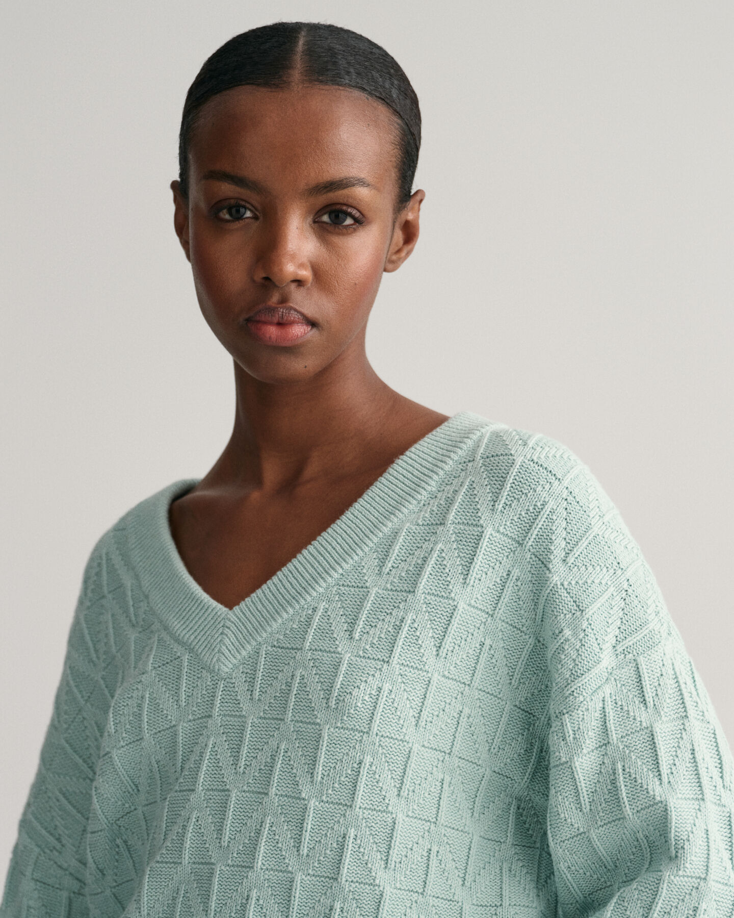 Pull col V &agrave; chevrons