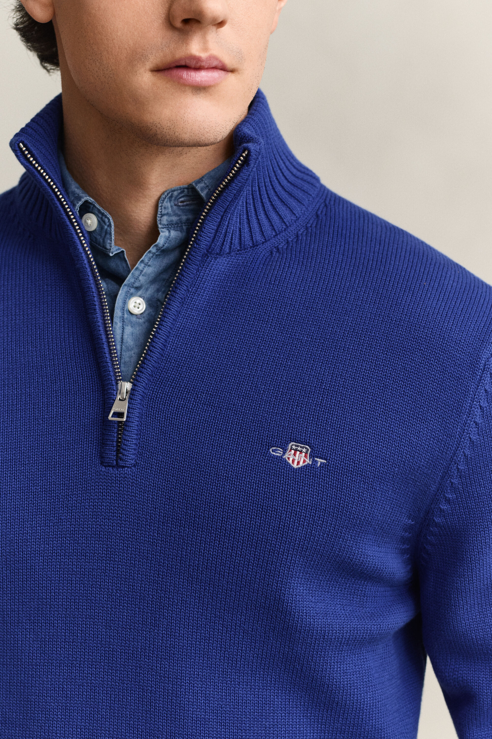 Pull en coton décontracté à demi-zip