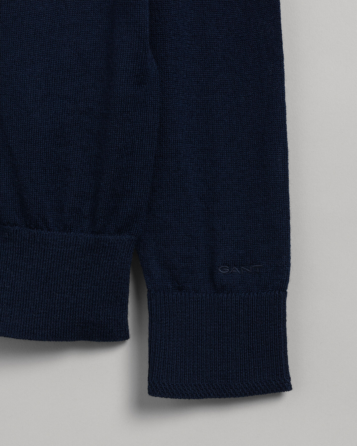 Pull col roulé en laine mérinos lavable en machine