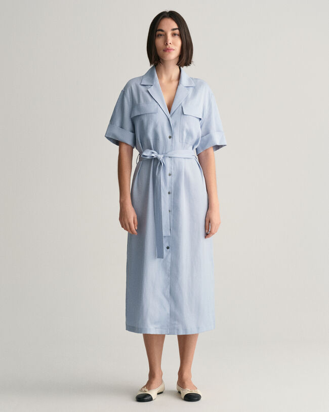 Robe-chemise &agrave; manches courtes avec poches