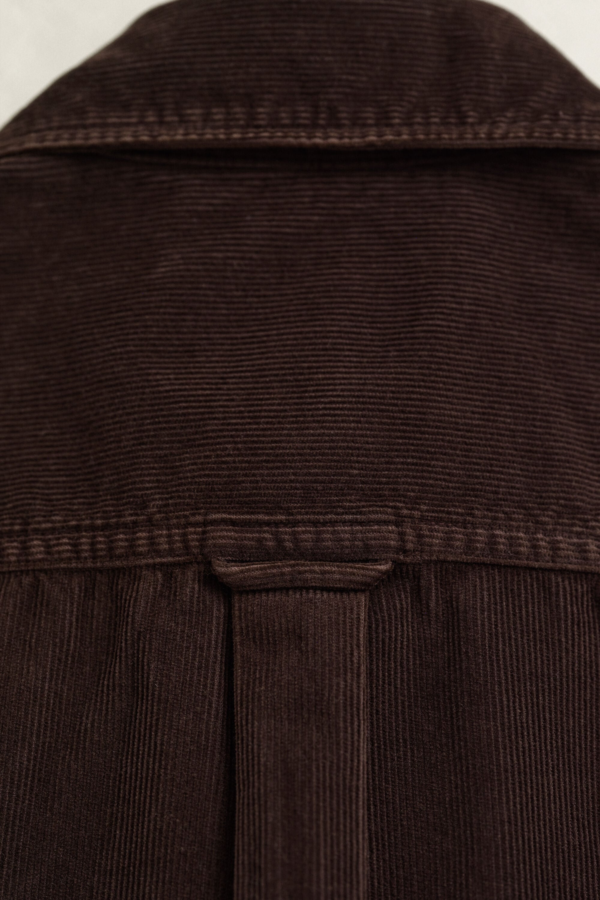 Chemise regular en velours côtelé