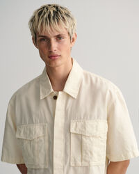 Chemise relaxed fit style militaire à manches courtes