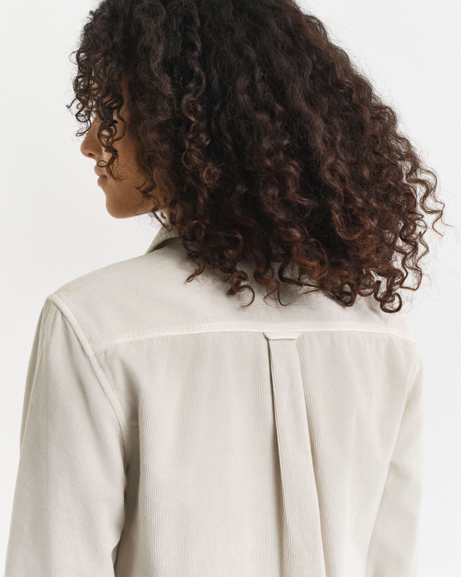 Chemise coupe regular en velours côtelé