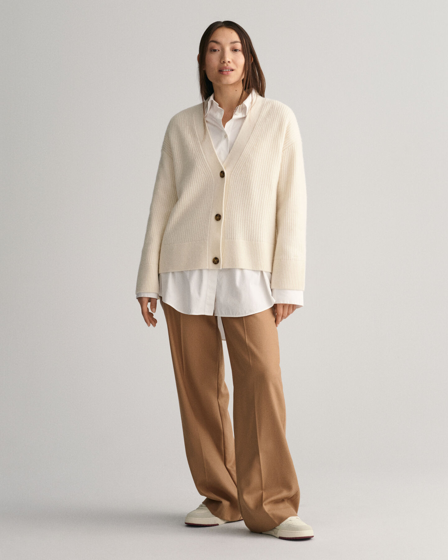 Cardigan en laine côtelée