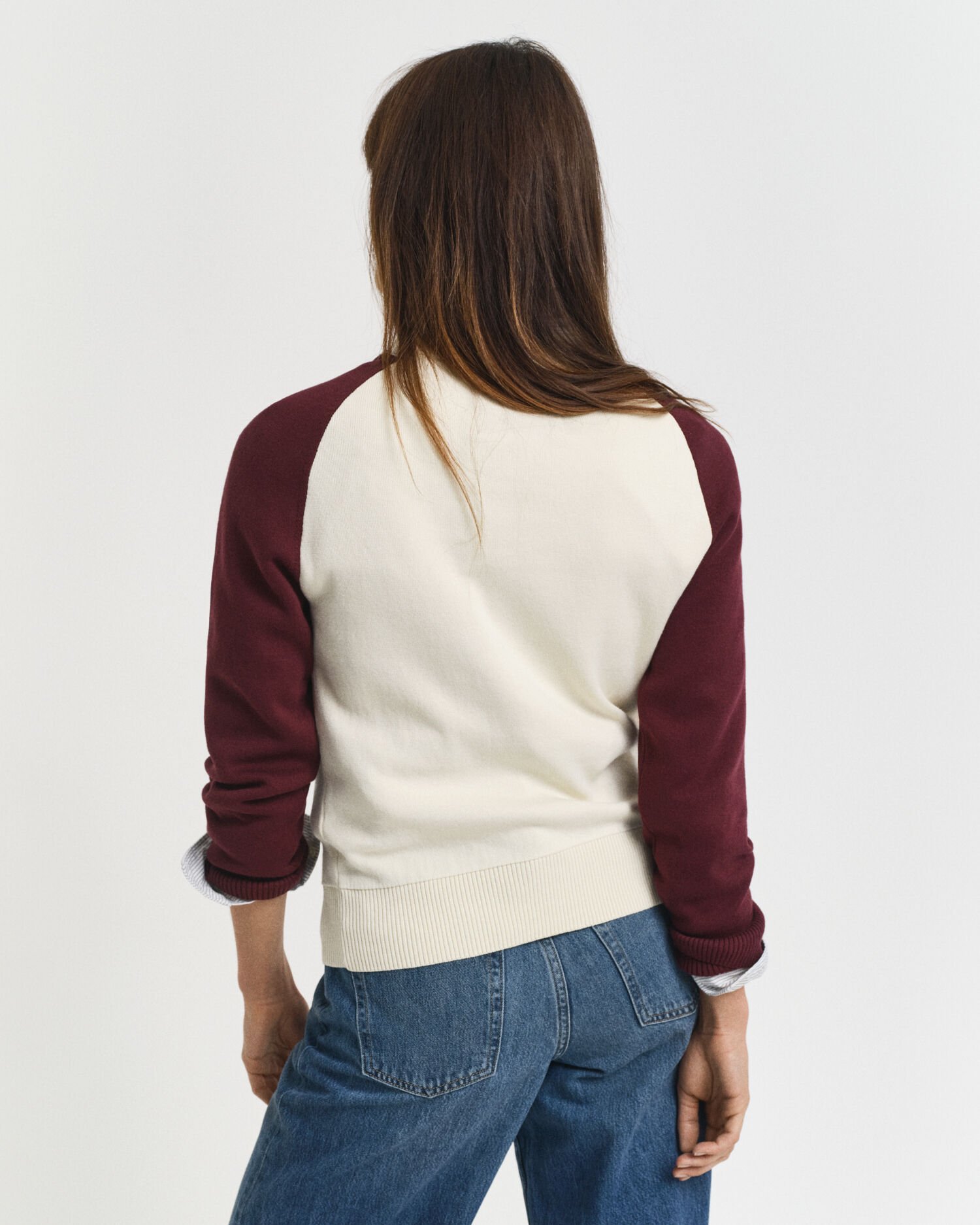 Pull col rond en colour-block