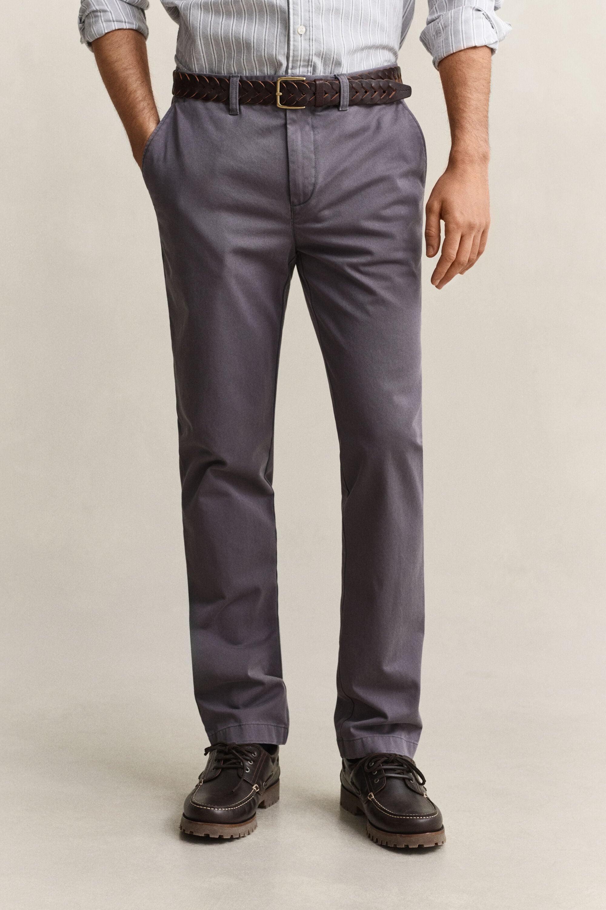 Pantalon chino coupe slim confortable