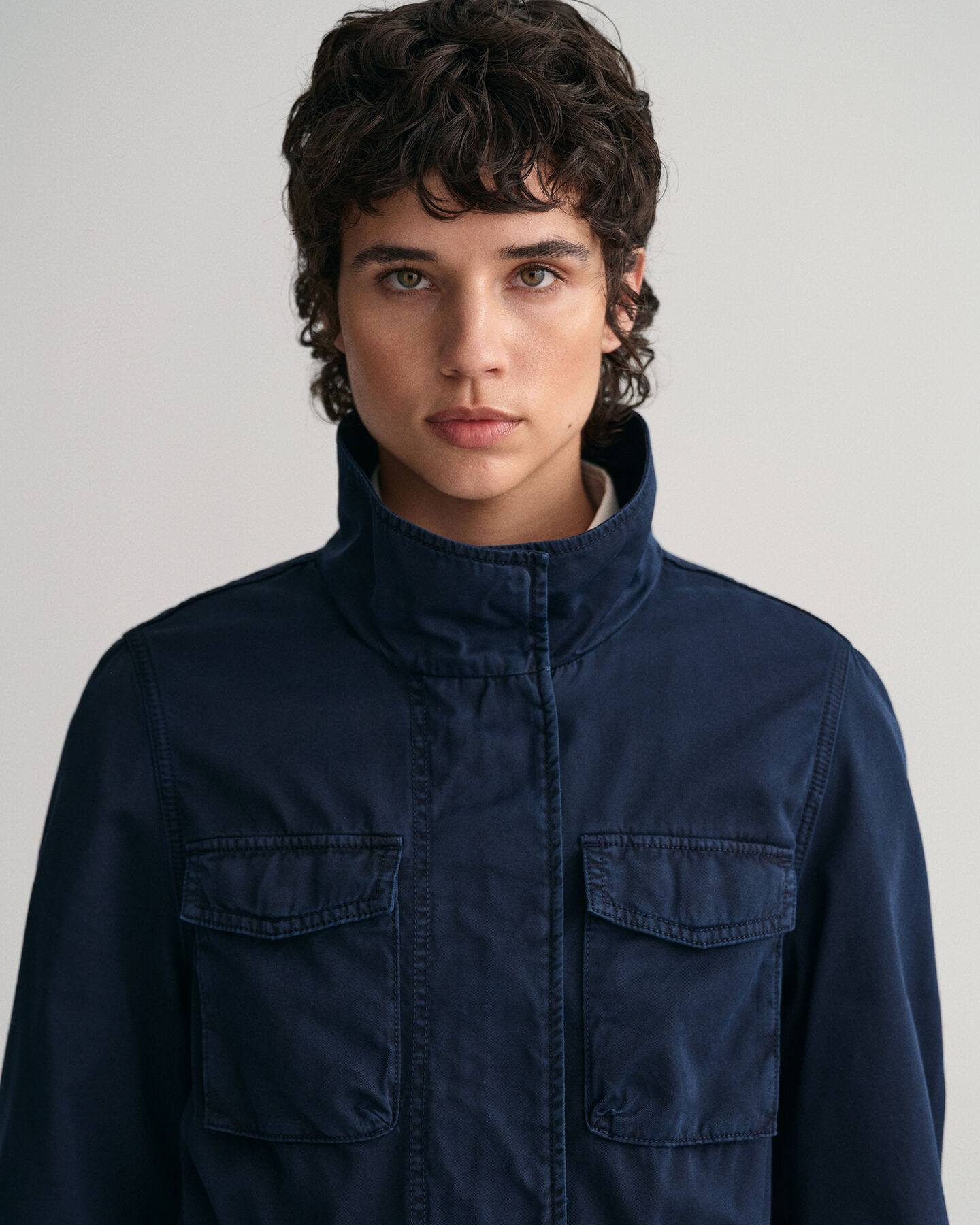 Veste style militaire teinte en pièce