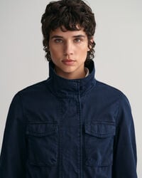 Veste style militaire teinte en pièce