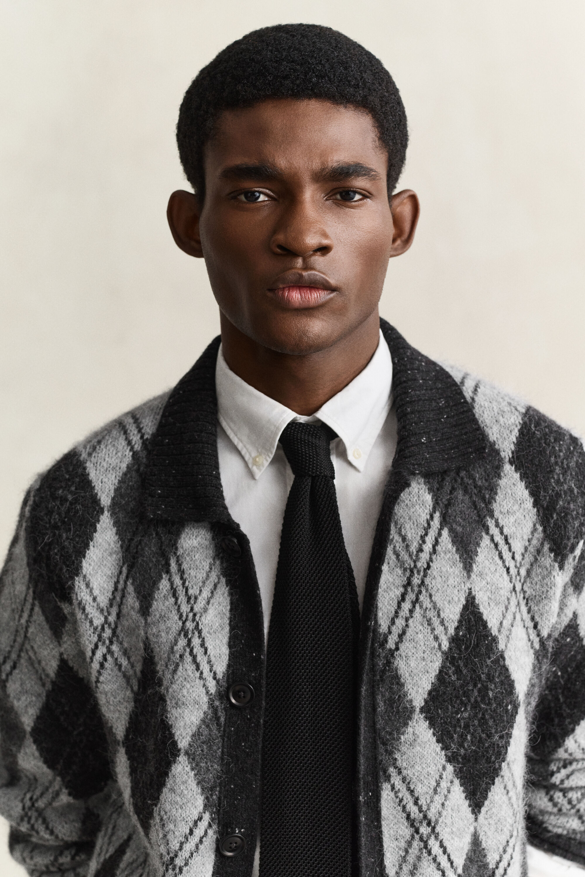 Cardigan façon polo en laine d’alpaga mélangée à motif argyle