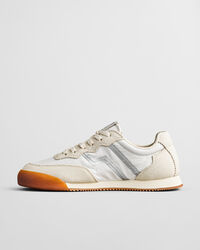 Baskets en daim Beylana