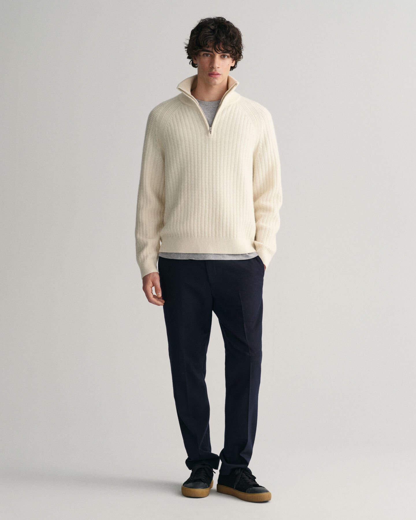 Pull &agrave; demi-zip Textured