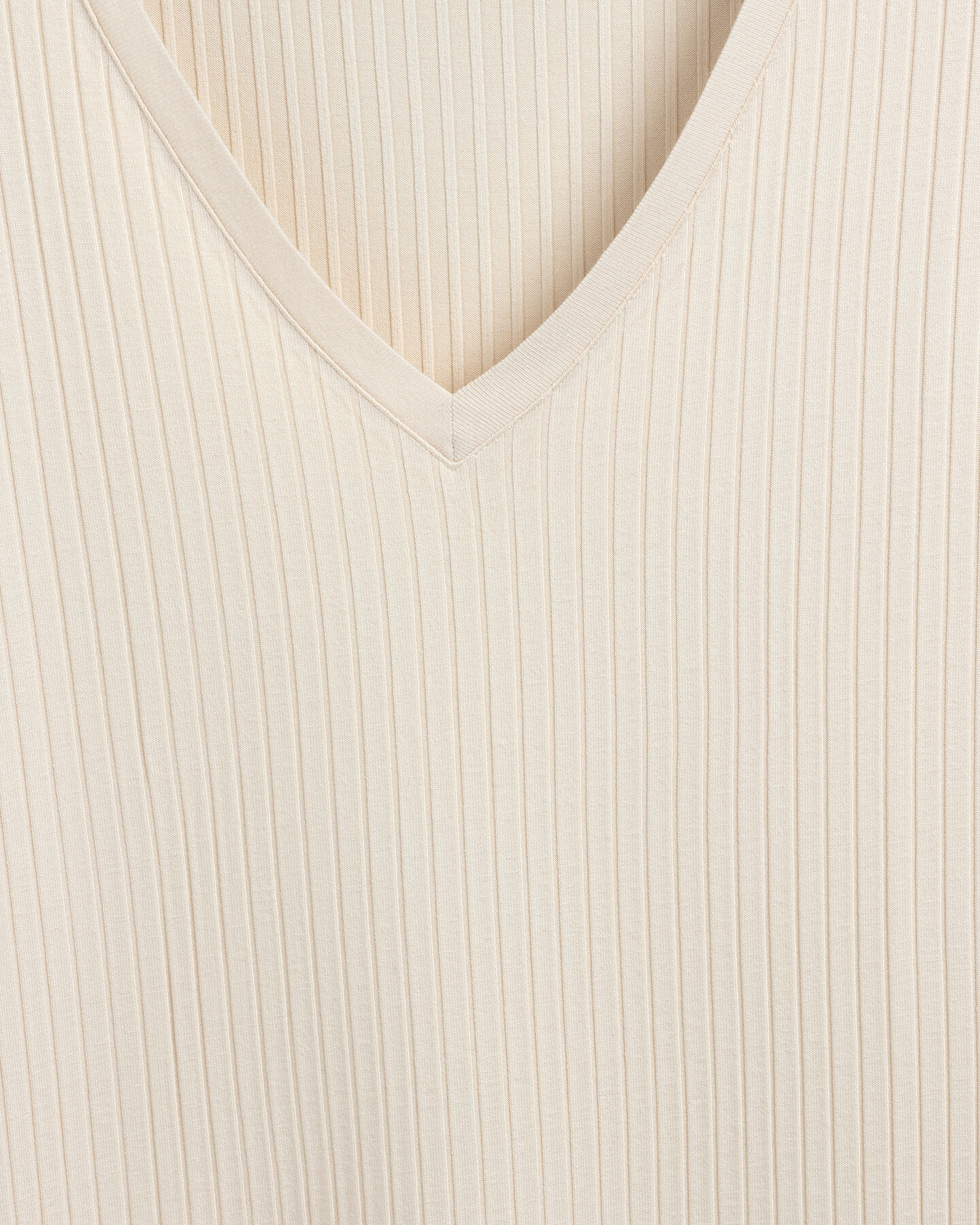 Robe en jersey fendue Detail