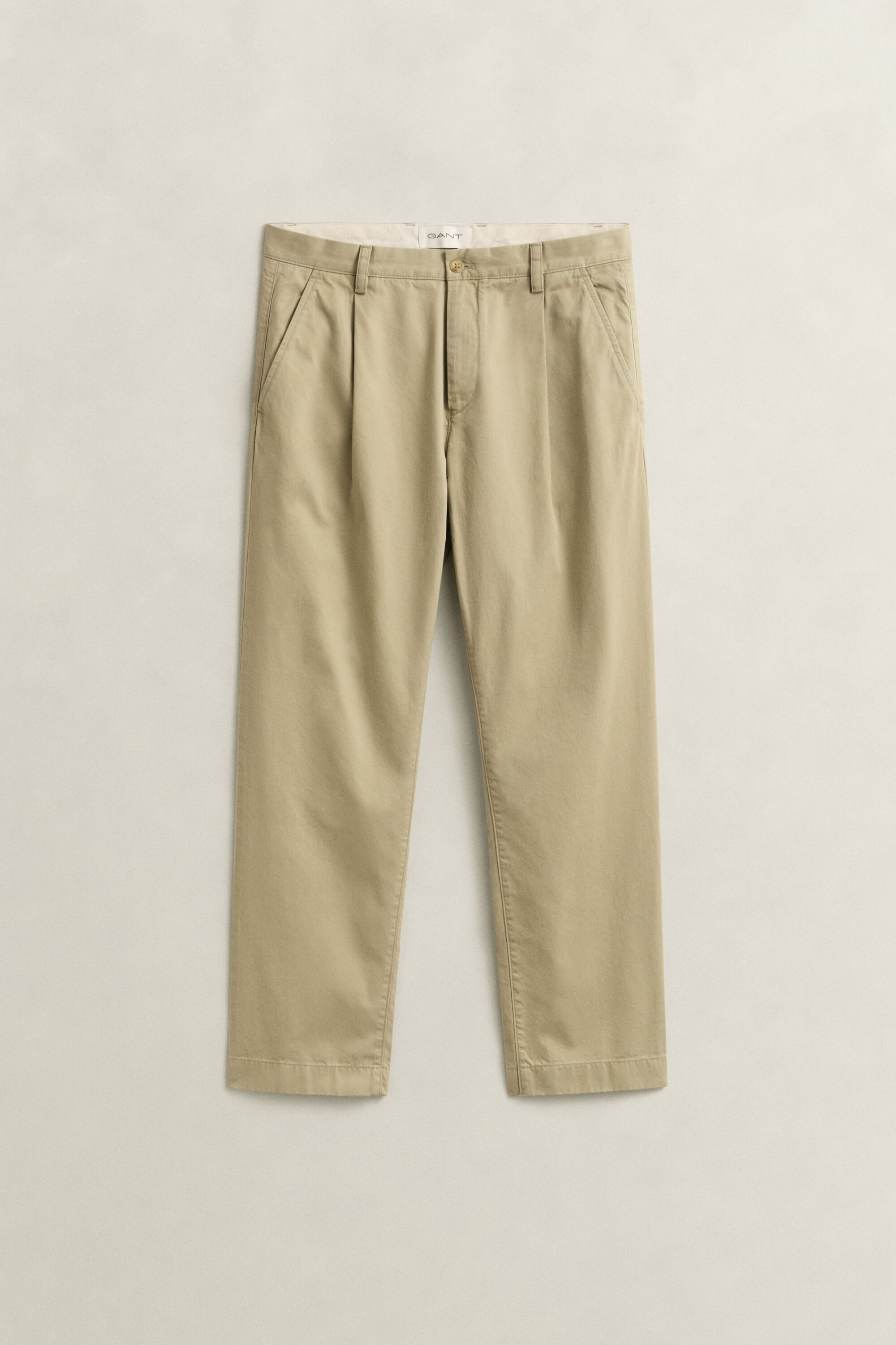 Pantalon chino coupe regular en sergé de coton