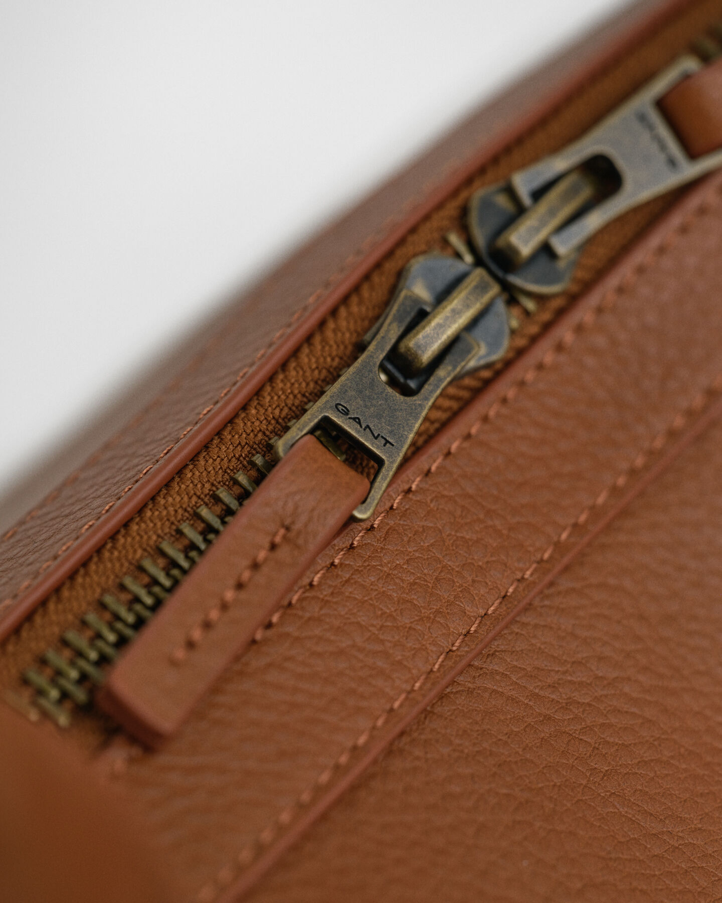 Sac de voyage en cuir