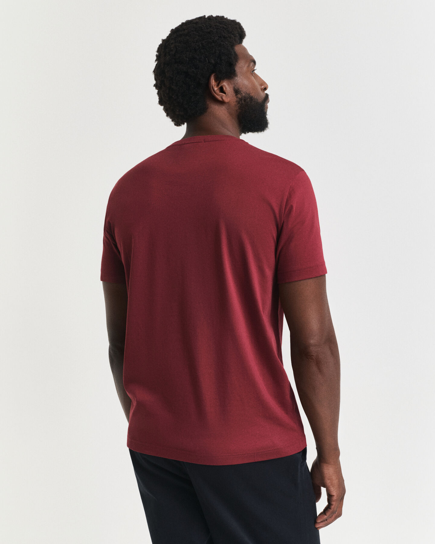 T-shirt coupe regular Shield