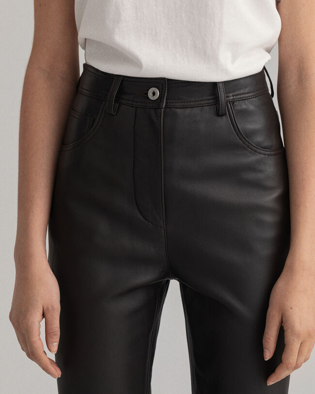 Pantalon court à taille haute en cuir