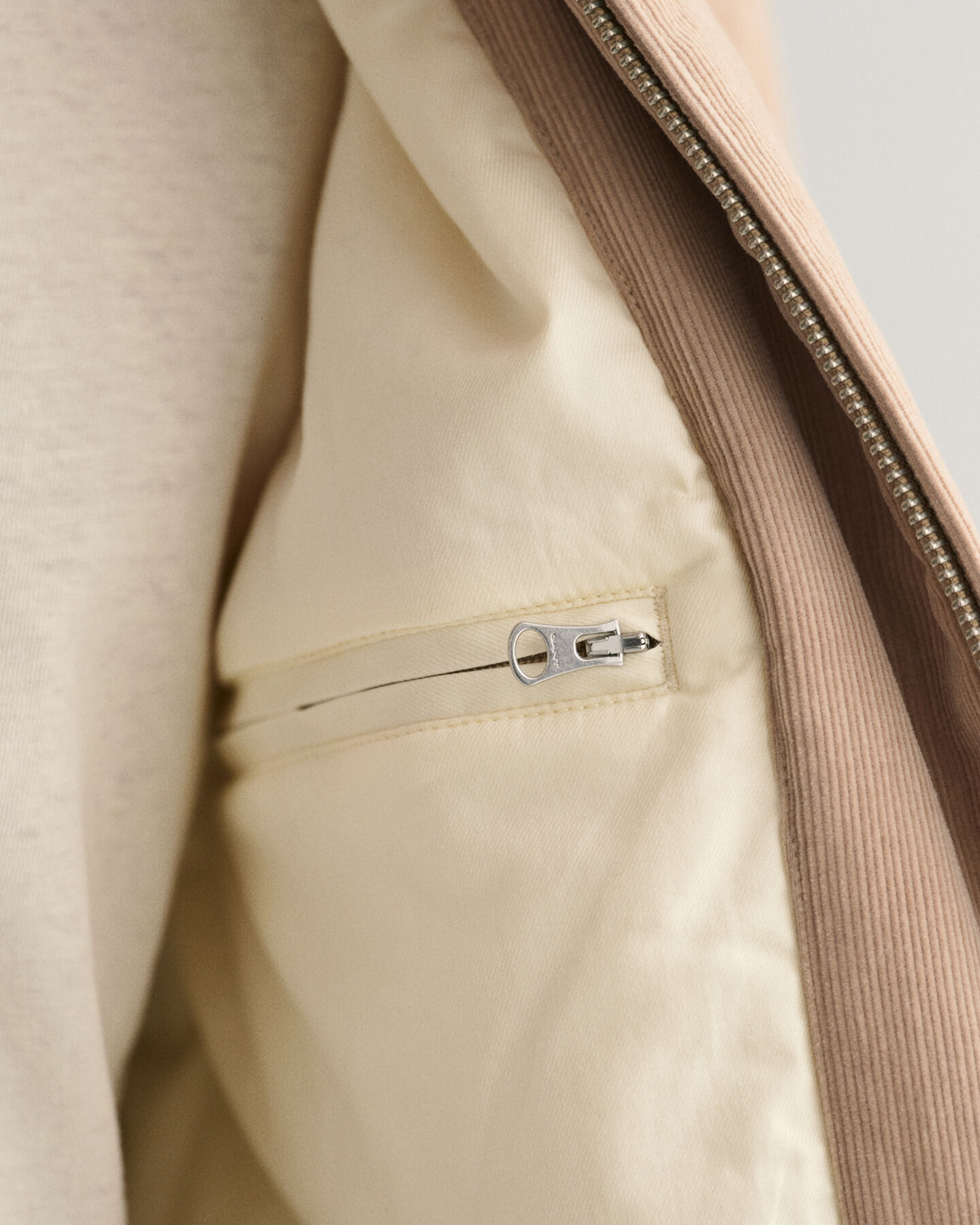 Veste en velours côtelé Windcheater