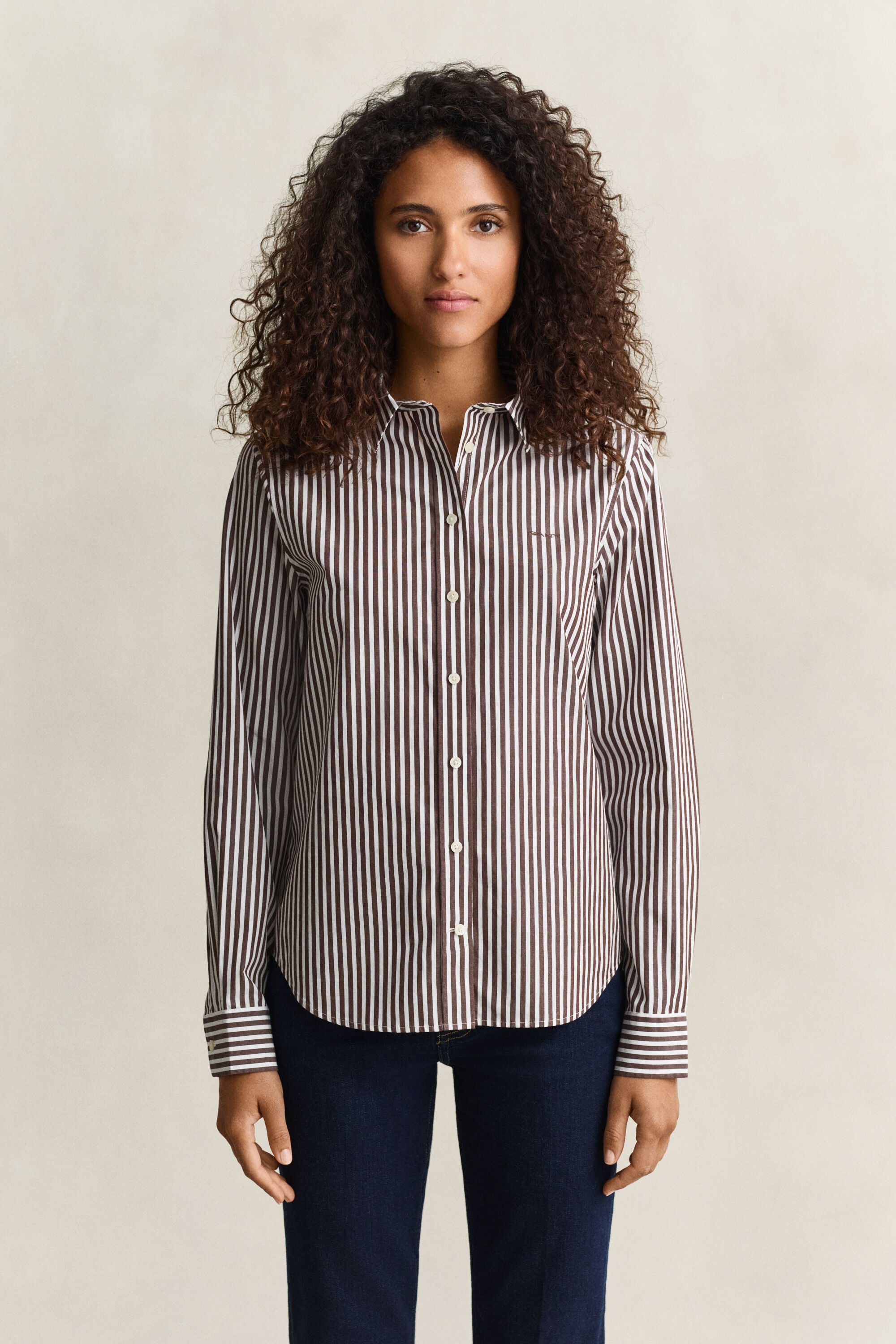 Chemise regular en popeline à rayures classique