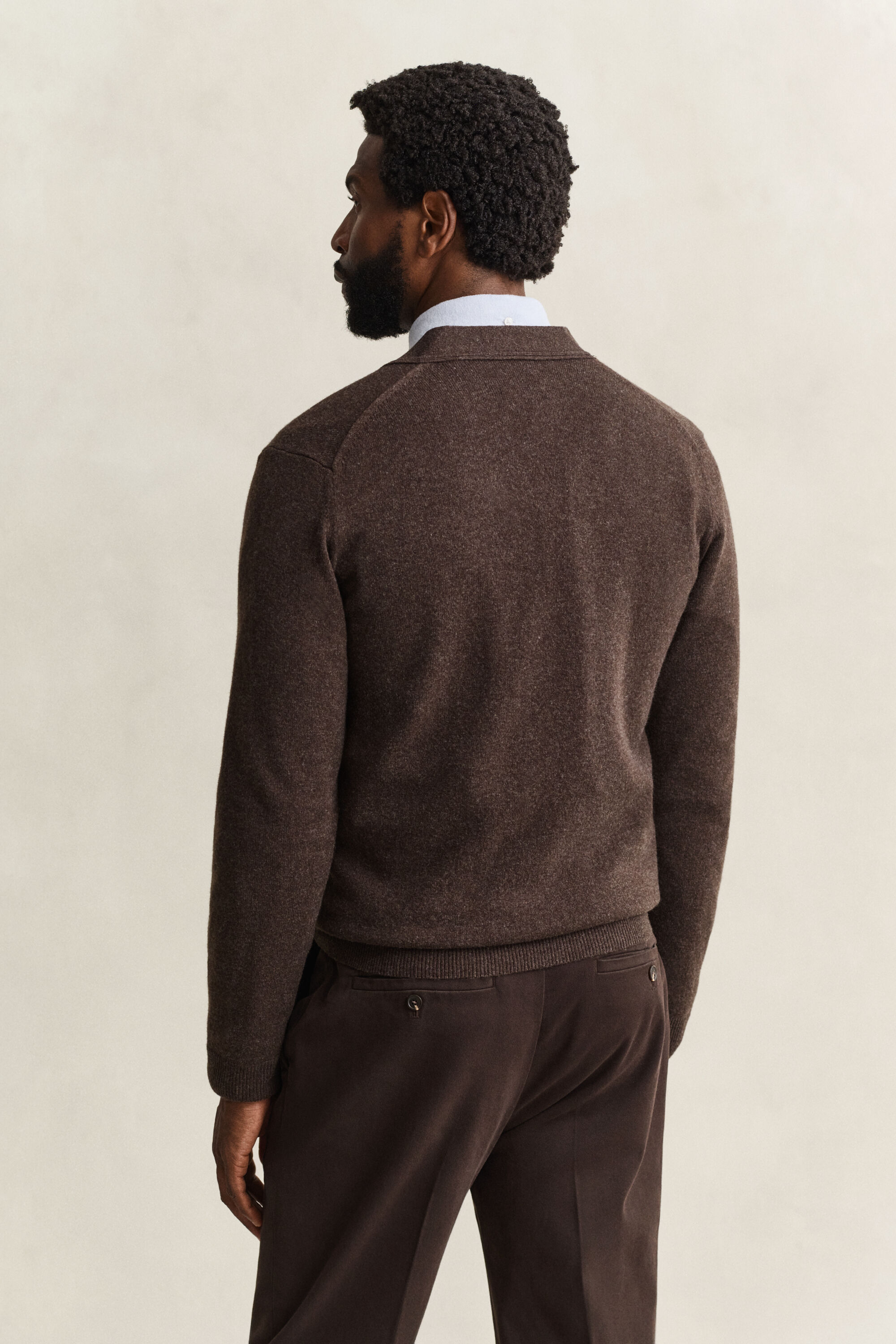 Cardigan col V en laine d’agneau