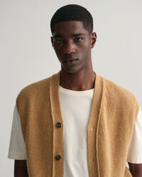 Gilet sans manches boutonné en laine douce