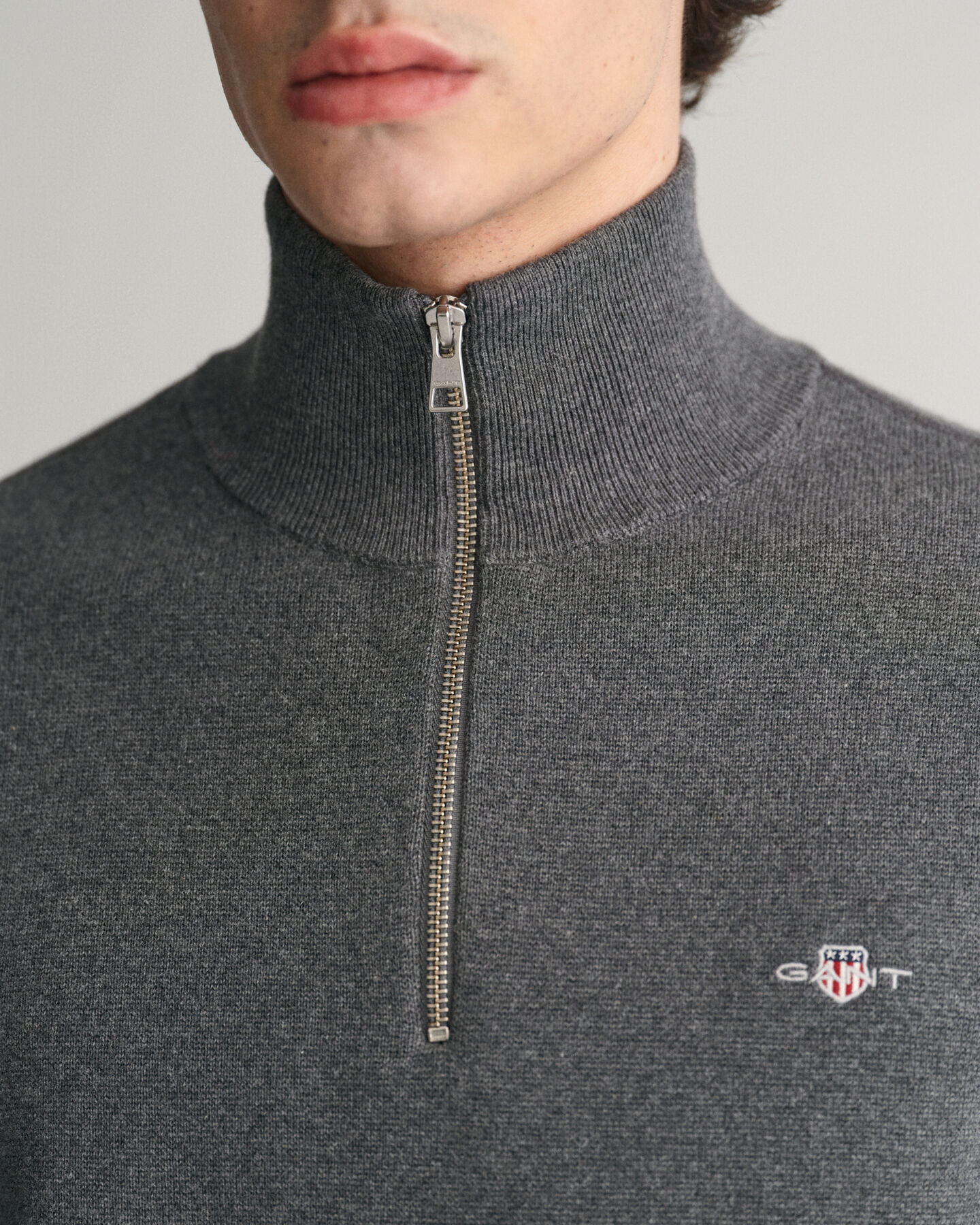 Pull &agrave; demi-zip en coton Milano Knit