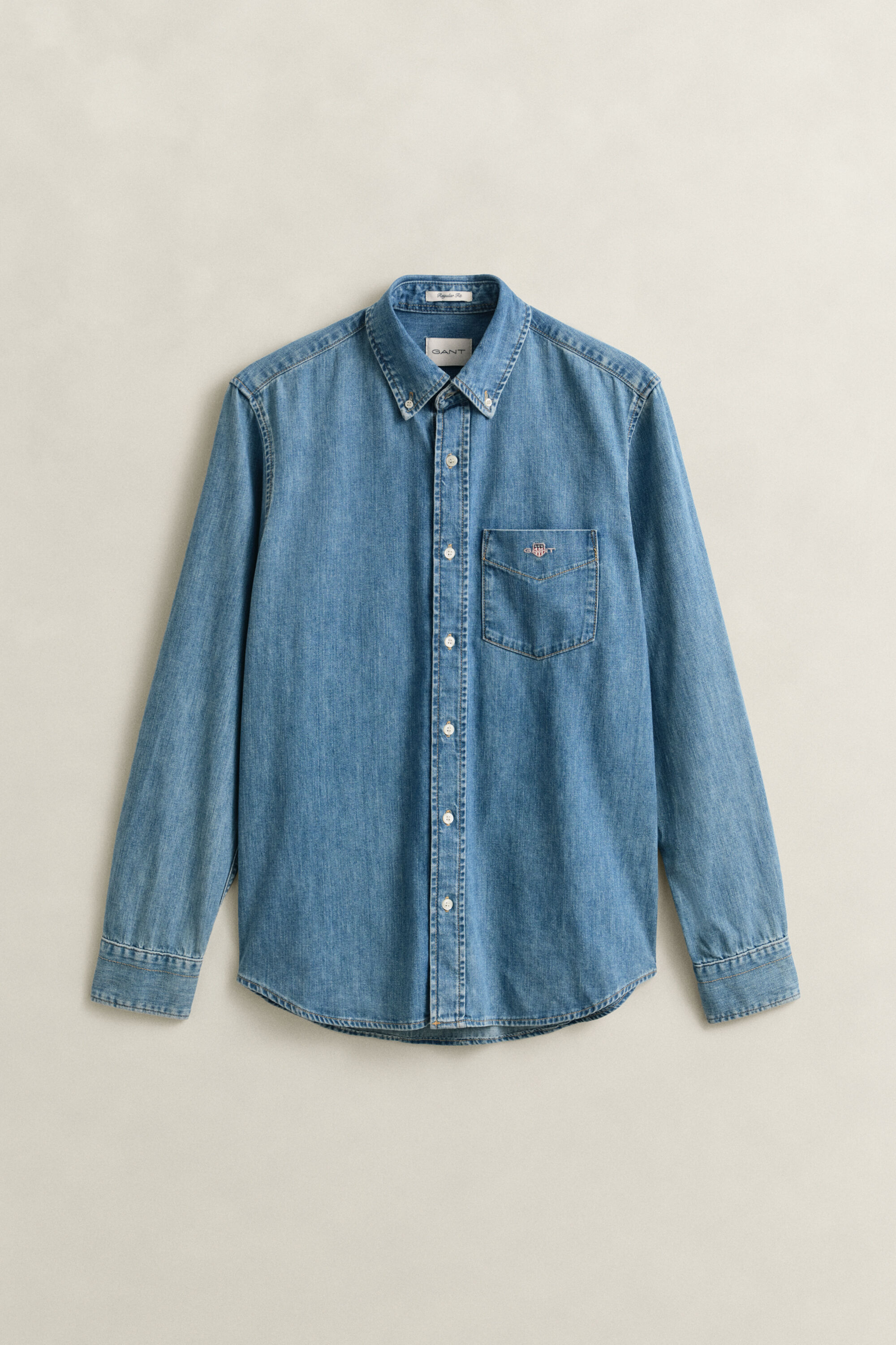 Chemise coupe regular en denim