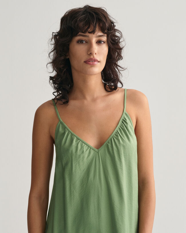 Robe longue &agrave; bretelles